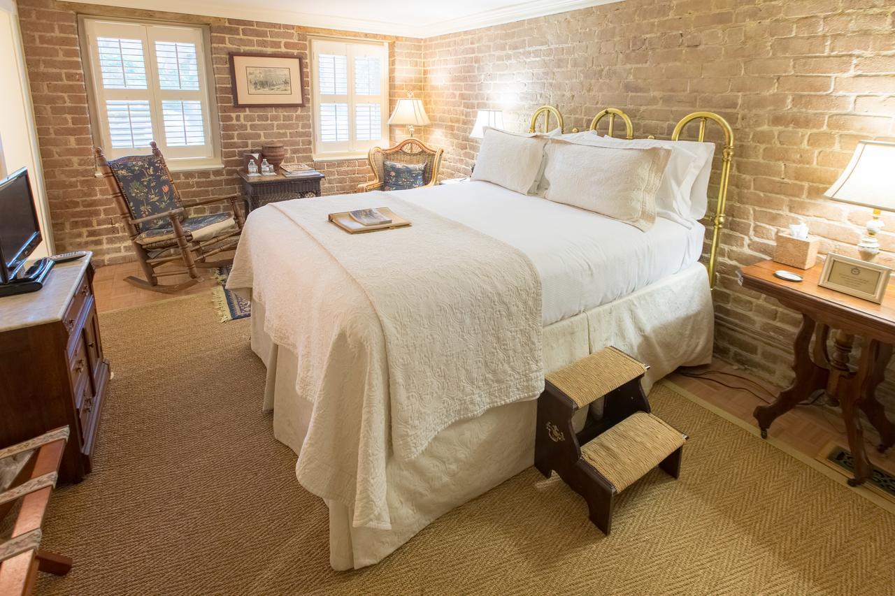 Ballastone Inn Σαβάνα Εξωτερικό φωτογραφία